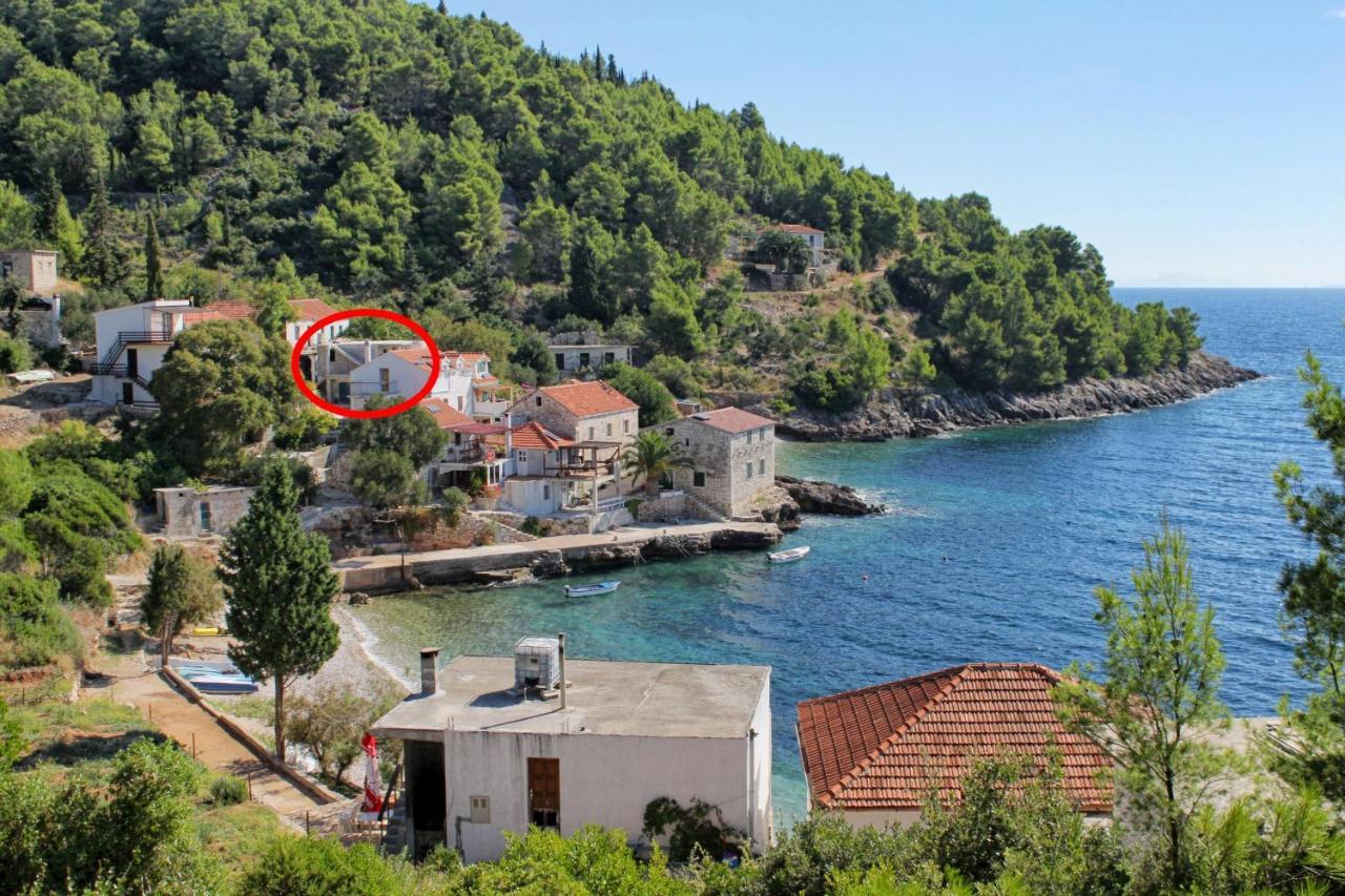 Seaside Secluded Apartments Cove Tvrdni Dolac, Hvar - 12655 Gdinj Екстер'єр фото