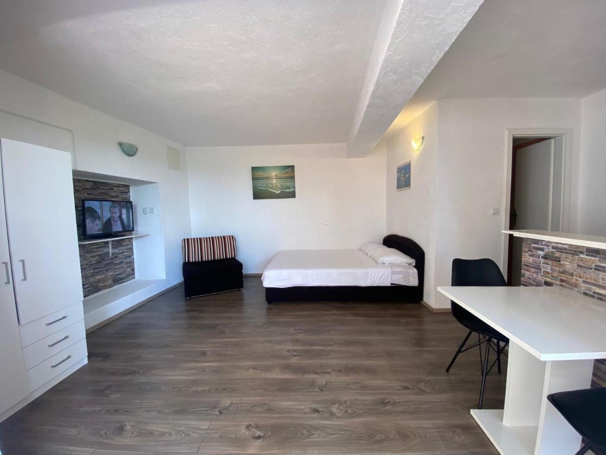 Seaside Secluded Apartments Cove Tvrdni Dolac, Hvar - 12655 Gdinj Екстер'єр фото